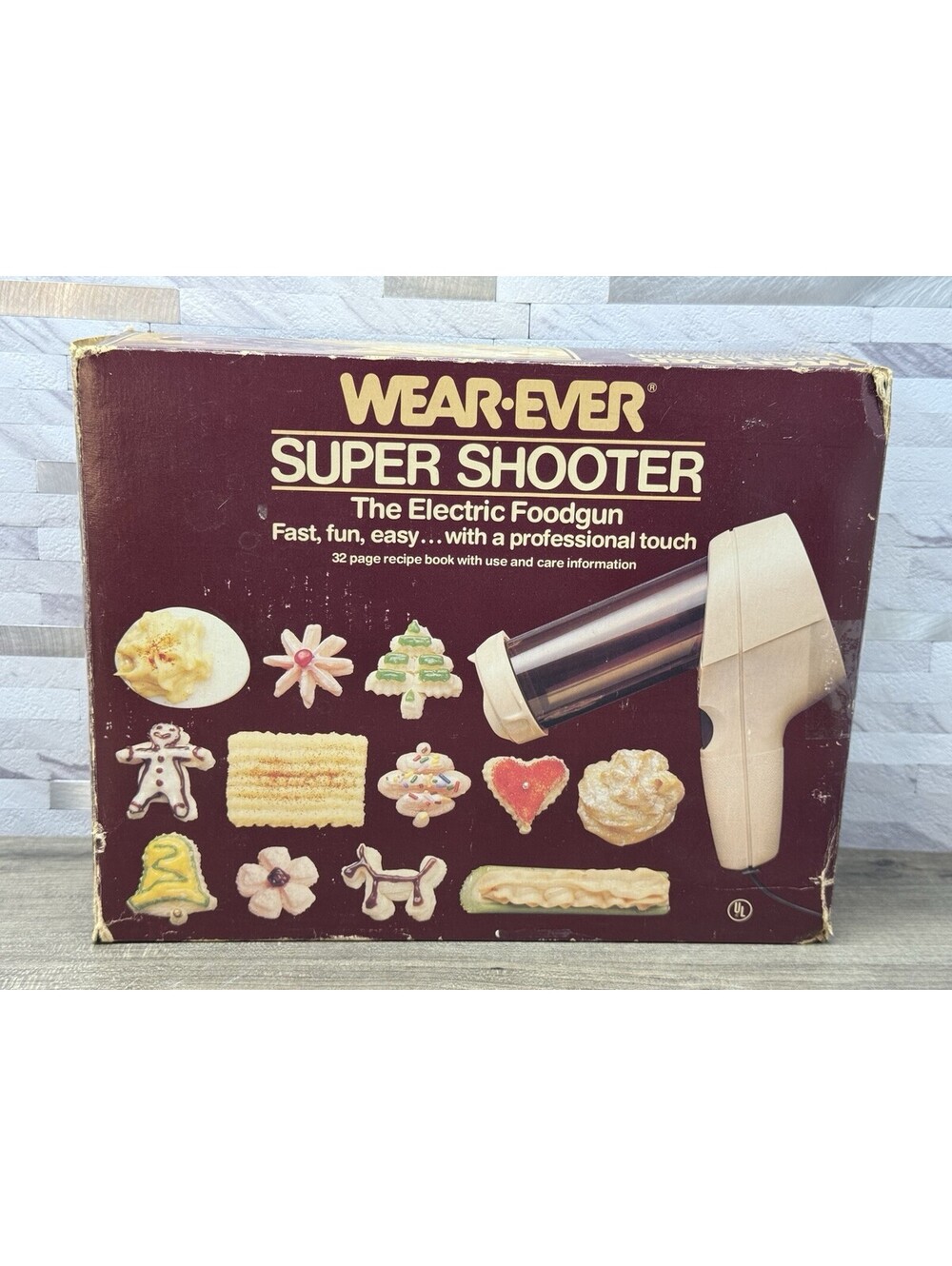 Wear Ever Super Shooter Electric Christmas Cookie Pastry Gun #70123 -Works Great